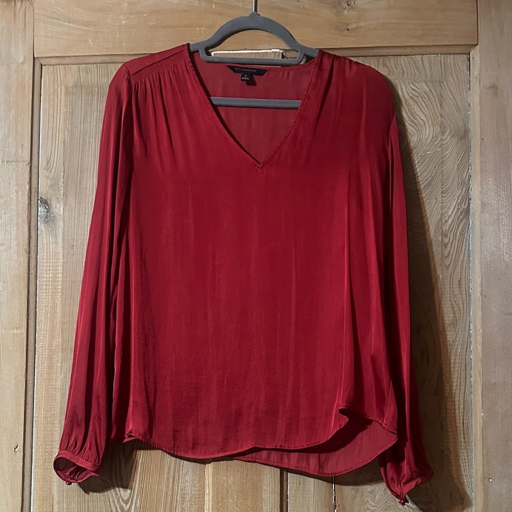 Banana Republic Rich Red V-Neck Blouse